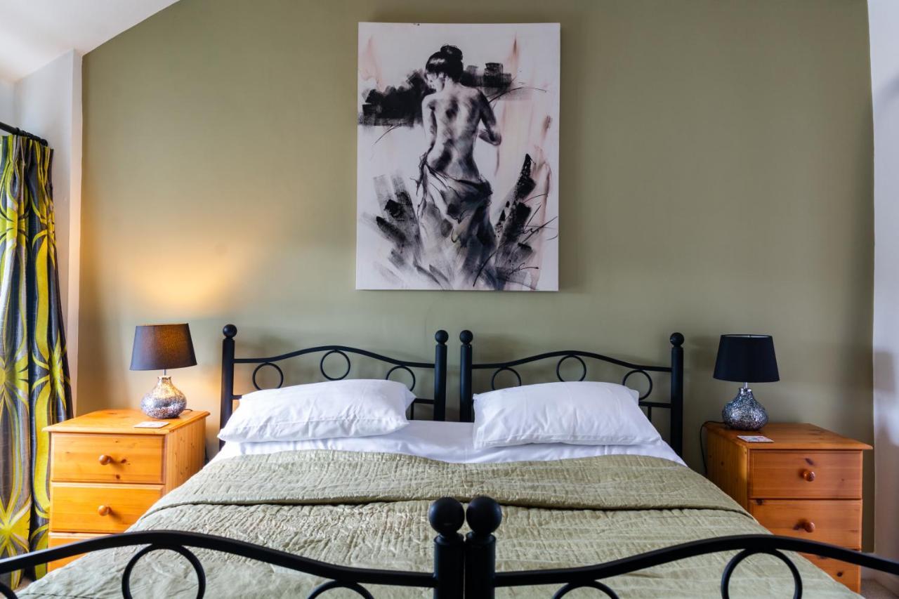 Bed and Breakfast The Bull At Foolow Hucklow Exteriér fotografie